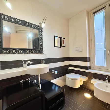 Duomo House Apartmán *